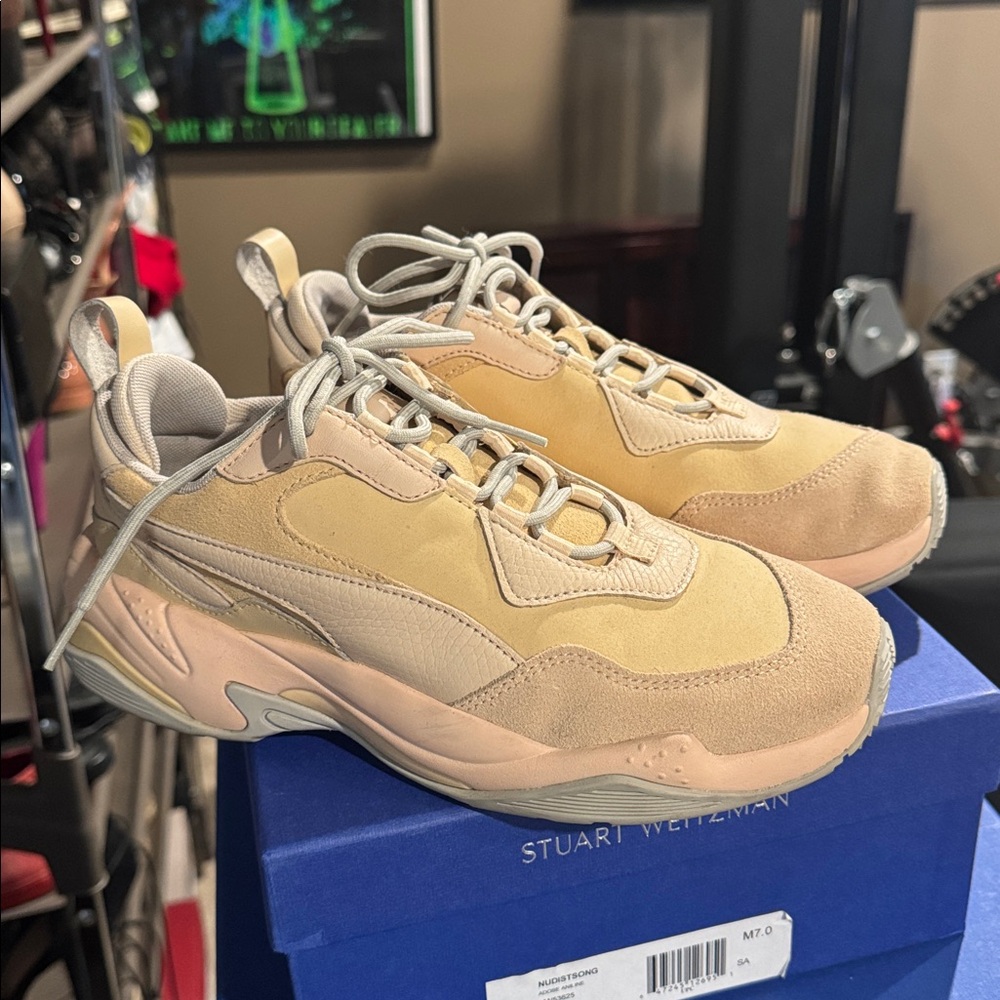 Puma Sneakers - Picture 6 of 8